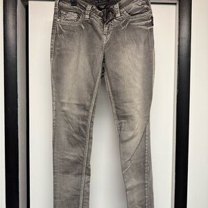 Silver Women's Gray Suki Flap Skinny